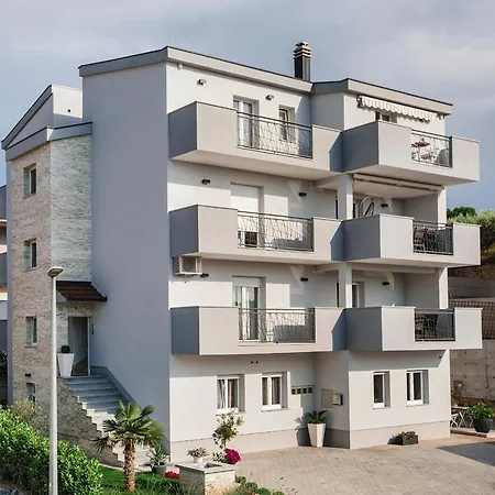Apartments Kolovrat Podstrana Exterior photo