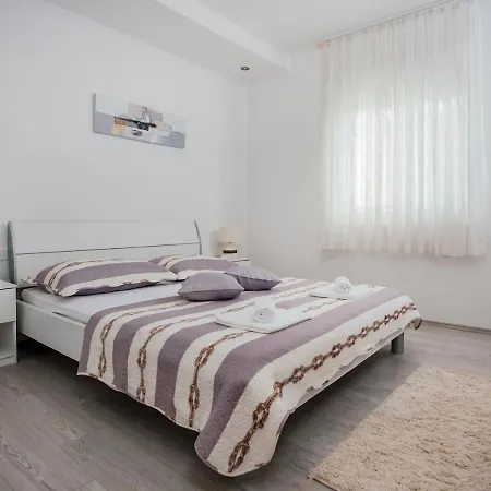 Apartments Kolovrat Podstrana Exterior photo