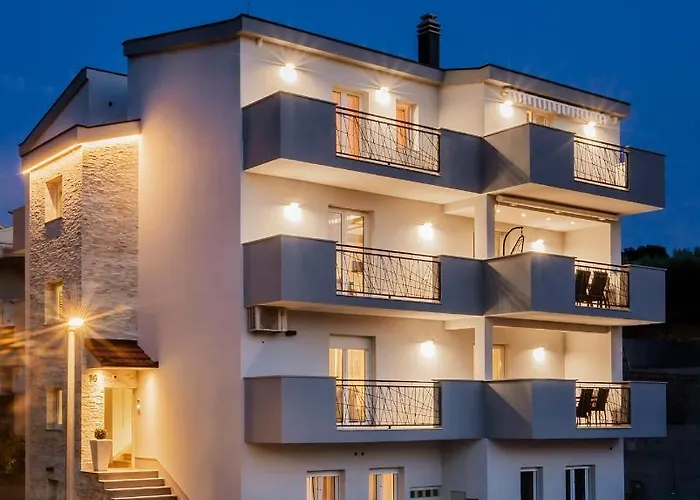 Apartments Kolovrat